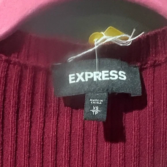 Express W Sz XS Burgundy Criss Cross-Neck Sweater EUC very fitting. FIRM 10 - Picture 5 of 7